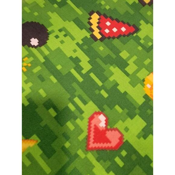 Pixled Digital Video Game Emoji Cotton Fabric 2.5 Yards - Picture 3 of 4